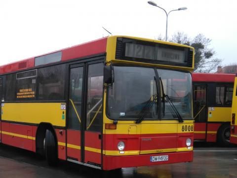 Pożeganie ostatniego wysokopodłogowego autobusu