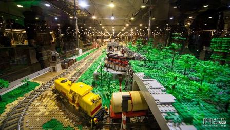Wystawa klocków Lego na Stadionie Wrocław