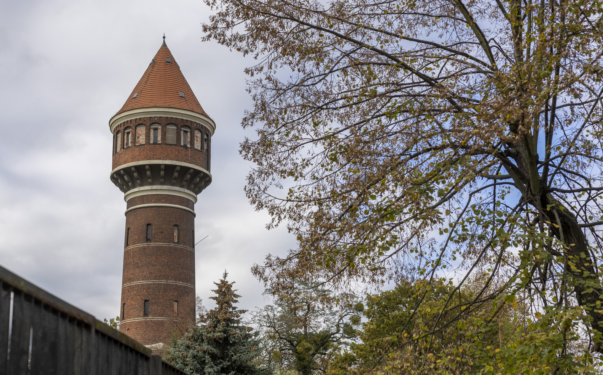Wrocławskie osiedla. Poznaj Brochów. Na dobry relaks i złotą jesień życia