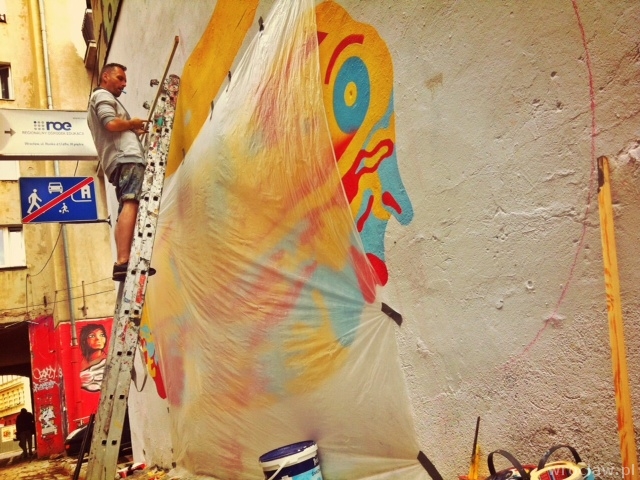 malowanie murala na ul. Ruskiej 46
