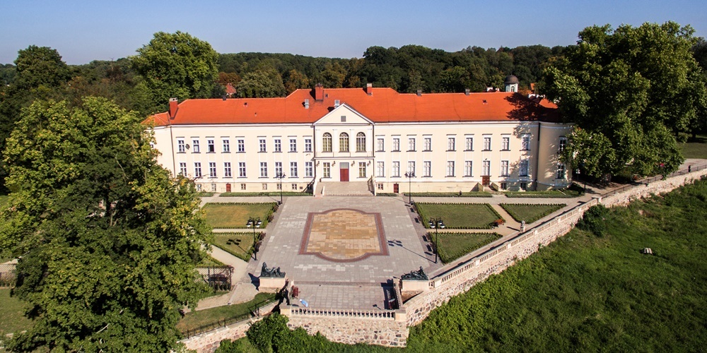 Dawny pałac rodu von Hoym