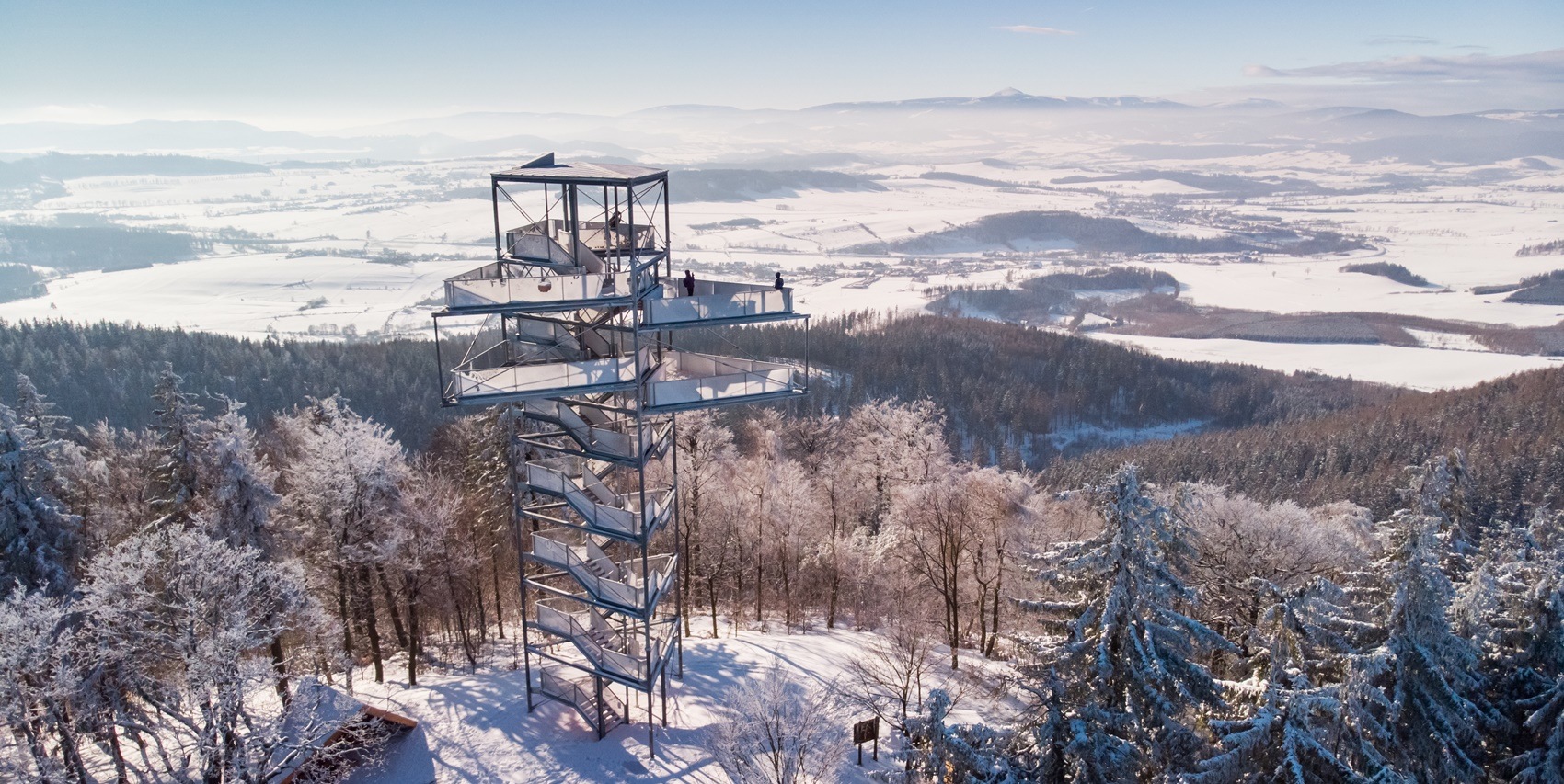 Stare Bogaczowice Wieża na Trójgarbie, najwyższa w Sudetach Wrocław