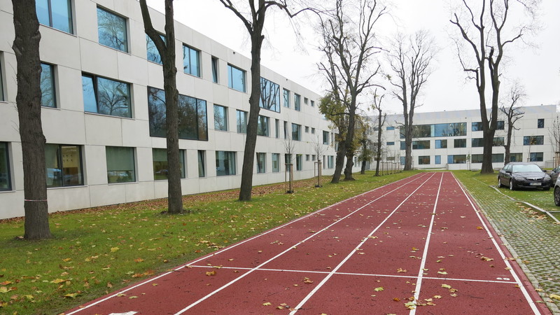 O Edukacji We Wroclawiu W Nowej Siedzibie V Lo Zdjecia Www Wroclaw Pl