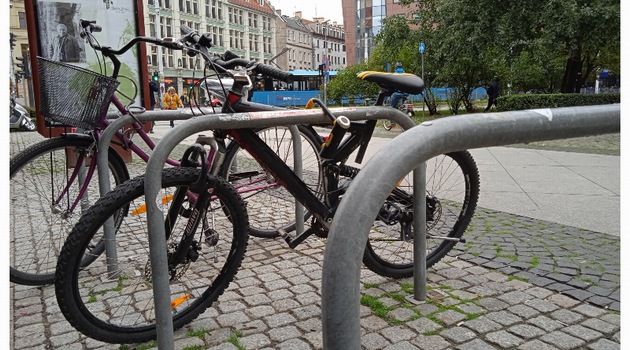 We Wrocławiu jest coraz więcej stojaków rowerowych 