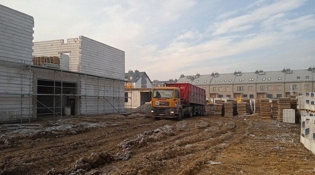 Budowa zespołu szkolno-przedszkolnego przy ul. Asfaltowej we Wrocławiu
