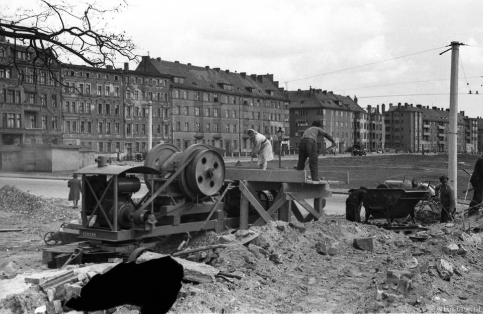 https://www.wroclaw.pl/files/cmsdocuments/9794436/10959344_856014824456430_8260258161339175776_n.jpg