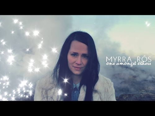 Myrra Rós w klubie Uff