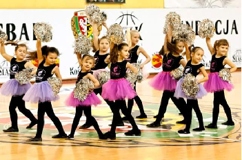 Nabór do Cheerleaders Academy! Trenujemy we Wrocławiu i Radwanicach