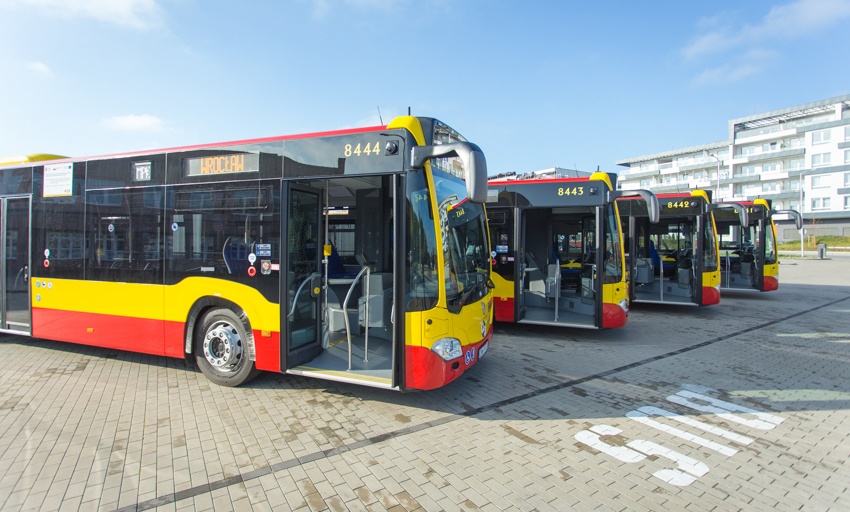 Nowe autobusy Mercedes już we Wrocławiu www.wroclaw.pl