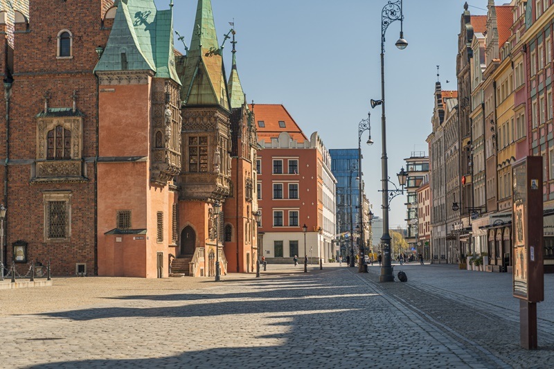 UM Wroclaw - Wrocławski Rynek w okresie epidemii koronawirusa