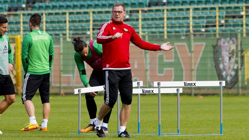 Trener WKS-u Jan Urban do sierpnia 2016 r. pracował w Lechu Poznań. W piątek zagra przeciwko byłemu klubowi, fot. Krystyna Pączkowska