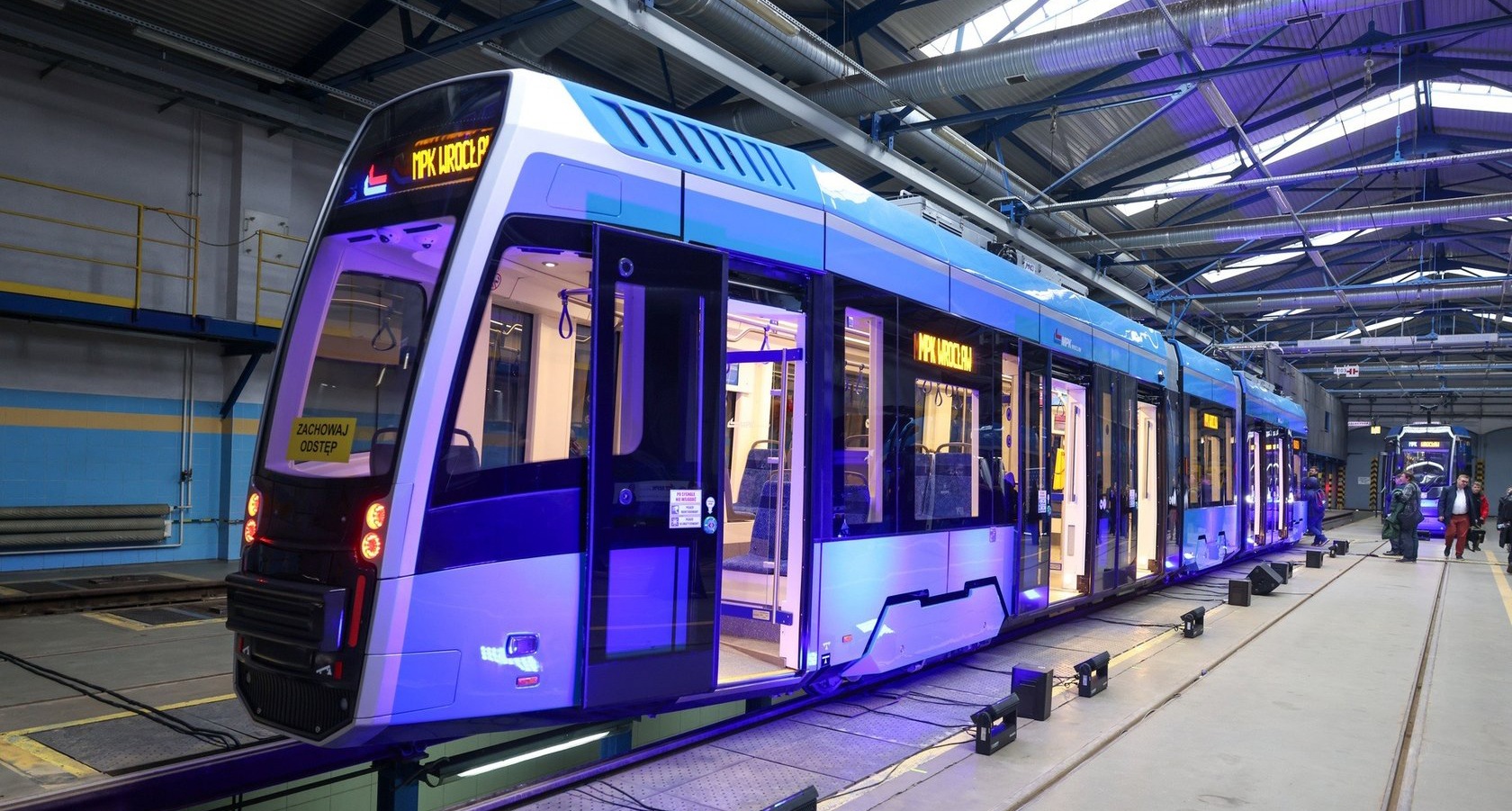 Pesa Twist dla Wrocławia. Zobaczcie co się w niej kryje!