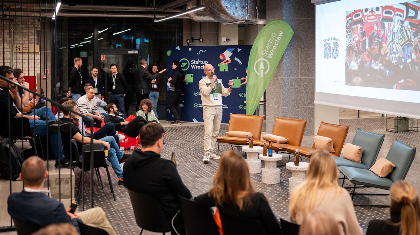  Młodzi przedsiębiorcy spotkali się na  Startup WRO Meetup. 